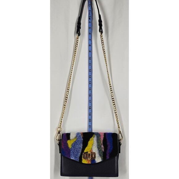 LE SAUNDA BLACK QUILTED VEGAN LEATHER CROSSBODY BAG W/ CONVERTABLE FLAPS 8" x 6" - Picture 12 of 14